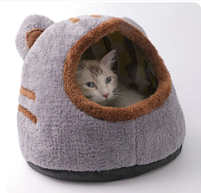 Cute Bear Head Shape Cave for Cats House